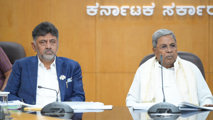 https://salarnews.in/public/uploads/images/newsimages/maannewsimage28112025_002213_maannewsimage21112025_215439_DKS Siddaramaiah.png